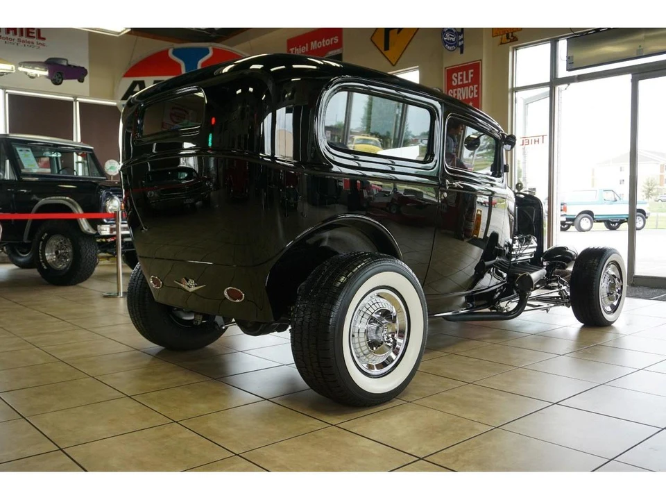 1932 Ford Model 18 & 40 - Image 13 of 31