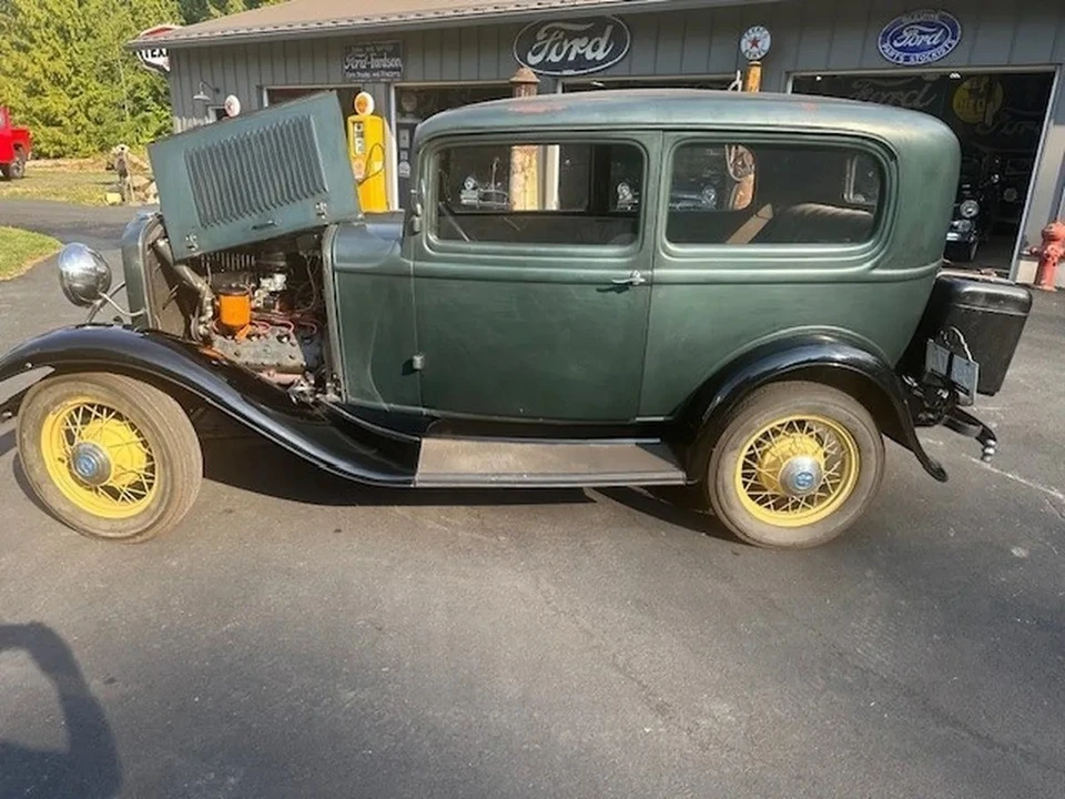 1932 Ford Model 18 & 40 - Image 3 of 18