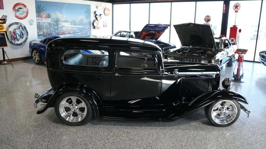 1932 Ford Model 18 & 40 - Image 16 of 31