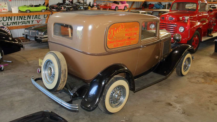 1932 Ford Model 18 & 40 - Image 13 of 15