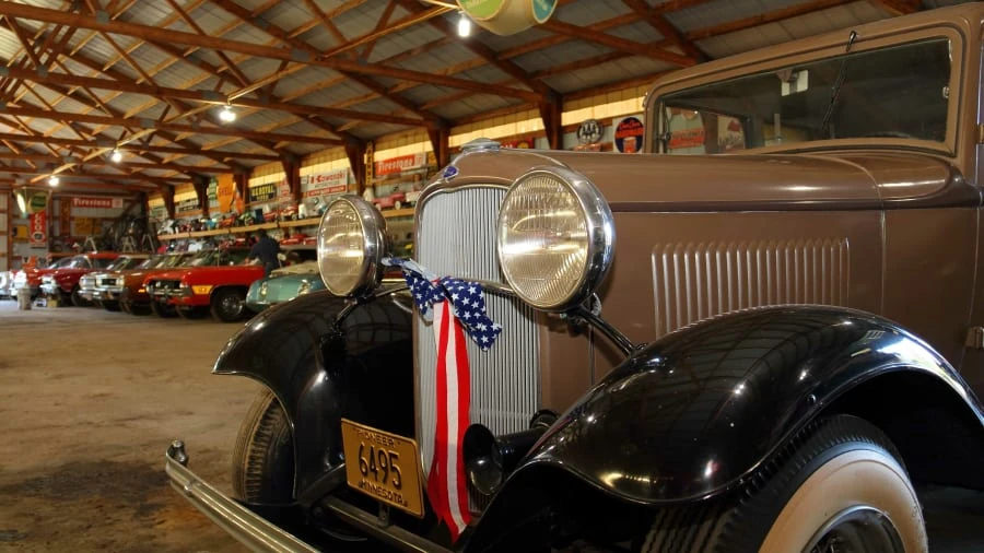 1932 Ford Model 18 & 40 - Image 15 of 15