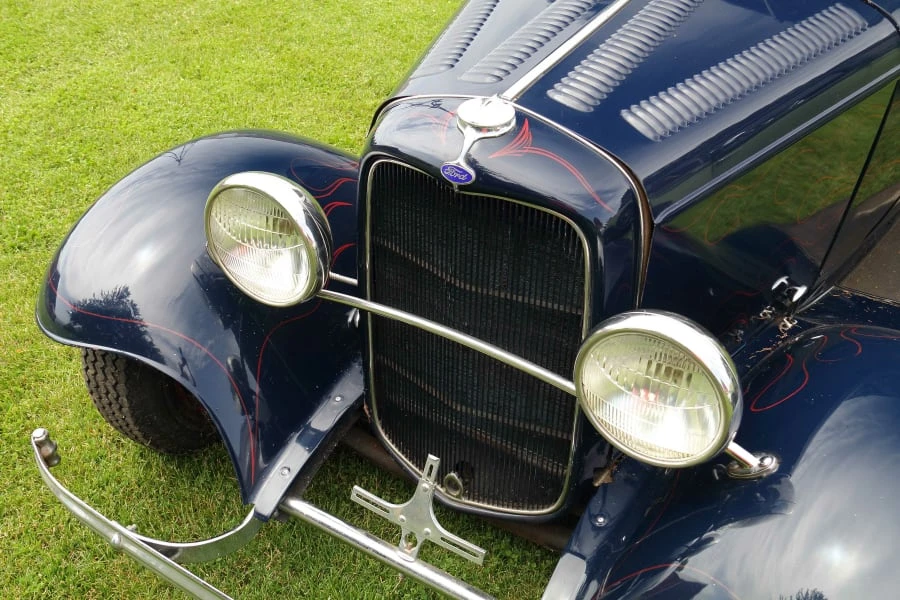 1932 Ford Model 18 & 40 - Image 9 of 16