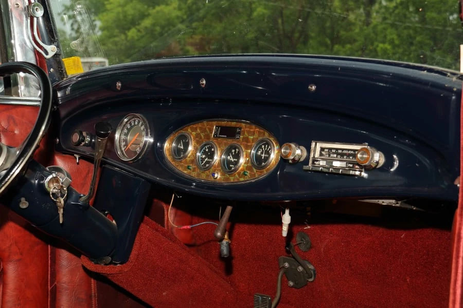 1932 Ford Model 18 & 40 - Image 11 of 16