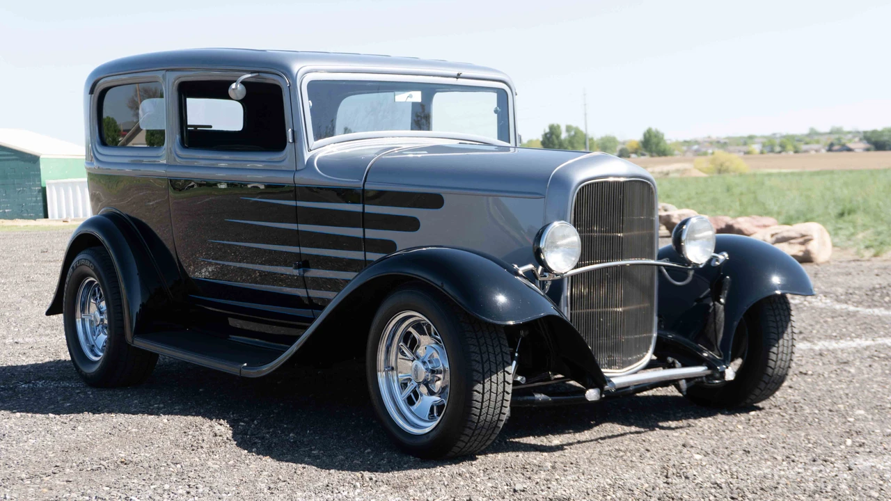 1932 Ford Model 18 & 40 - Image 5 of 31
