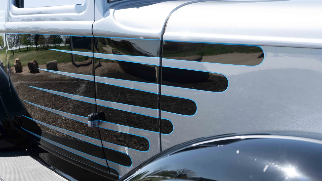 1932 Ford Model 18 & 40 - Image 24 of 31
