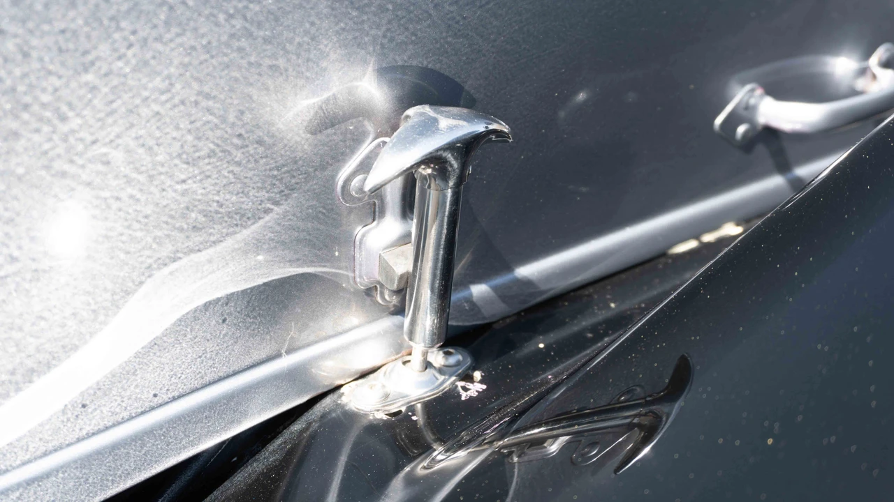 1932 Ford Model 18 & 40 - Image 28 of 31