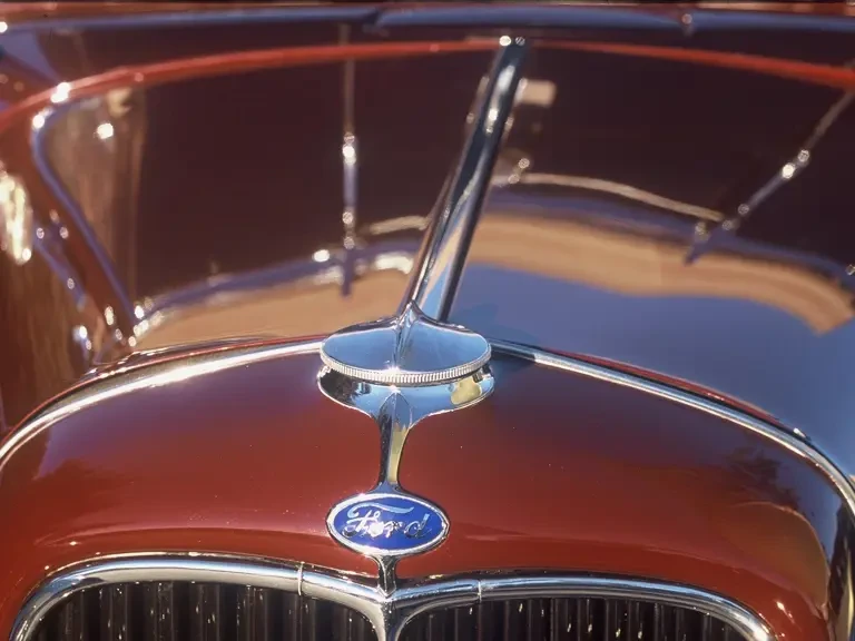 1932 Ford Model 18 & 40 - Image 6 of 13
