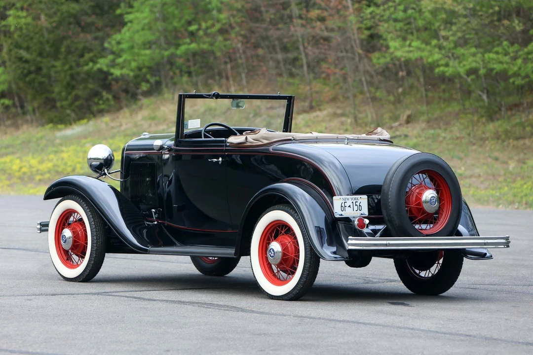 1932 Ford Model 18 & 40 - Image 10 of 31