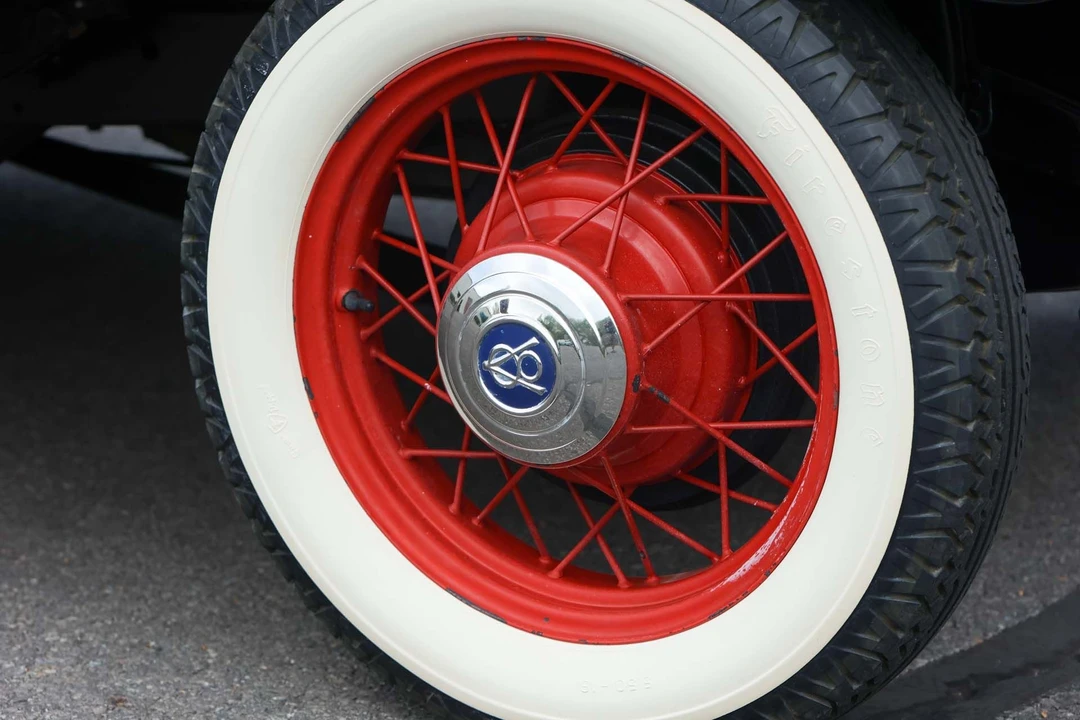 1932 Ford Model 18 & 40 - Image 28 of 31