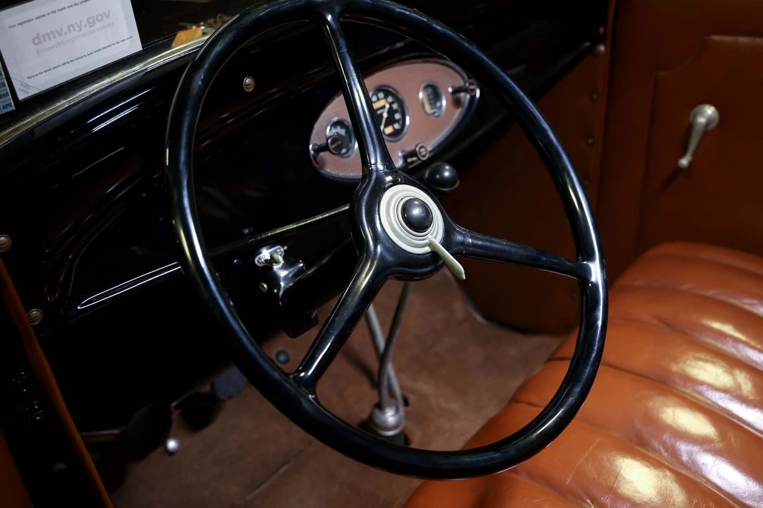 1932 Ford Model 18 & 40 - Image 24 of 31