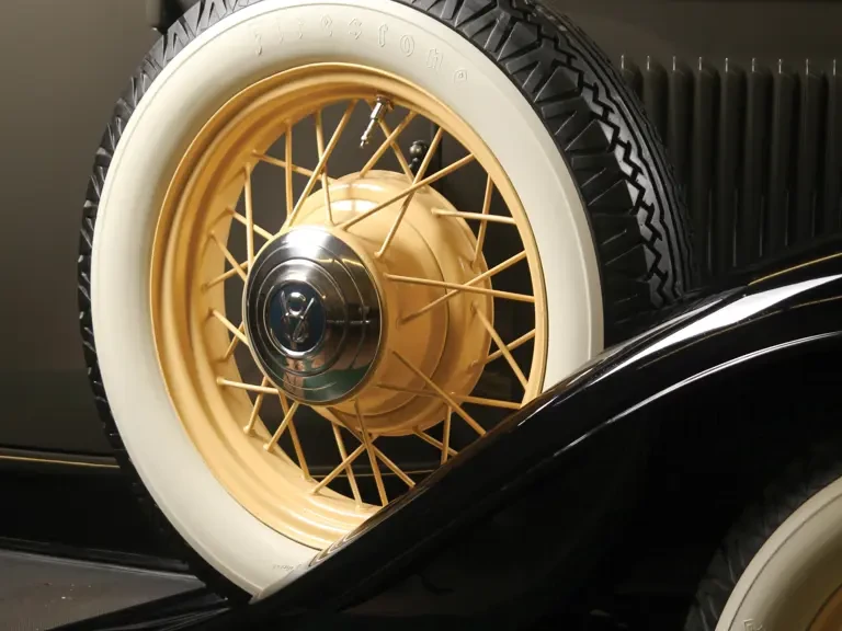 1932 Ford Model 18 & 40 - Image 18 of 31