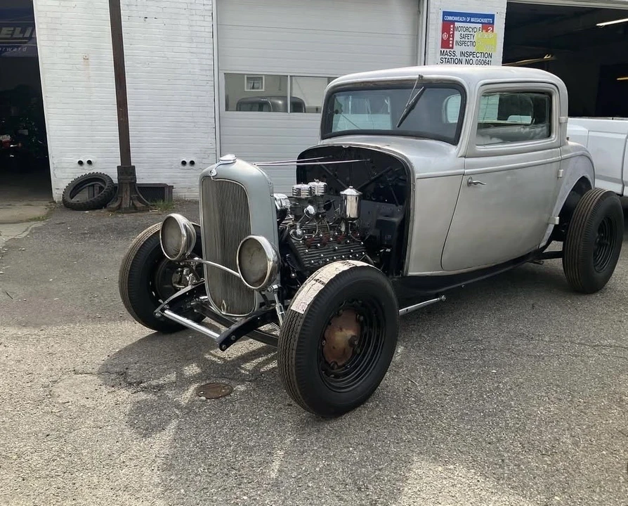 1932 Ford Model 18 & 40 - Image 2 of 13