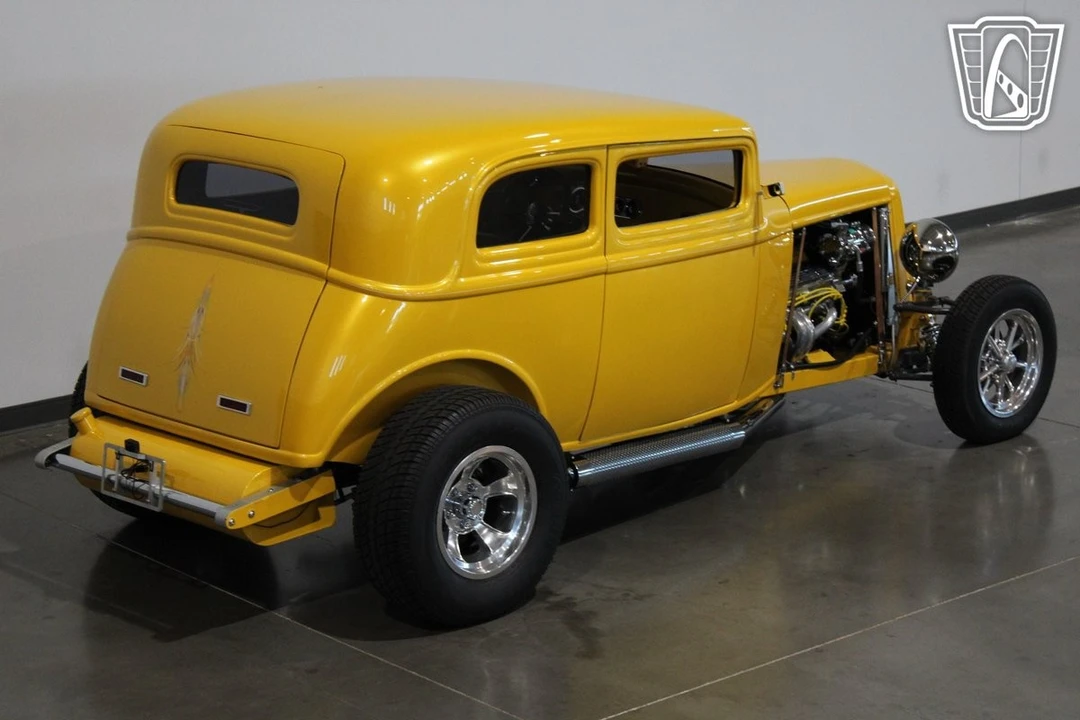 1932 Ford Model 18 & 40 - Image 9 of 12