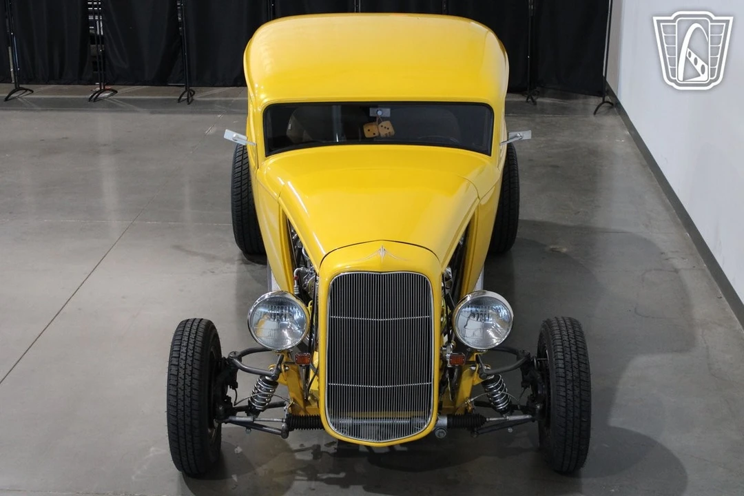 1932 Ford Model 18 & 40 - Image 6 of 12