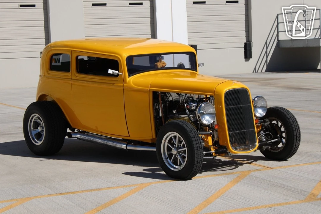 1932 Ford Model 18 & 40 - Image 4 of 12