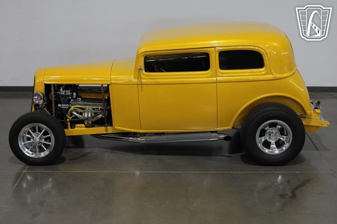 1932 Ford Model 18 & 40 - Image 11 of 12