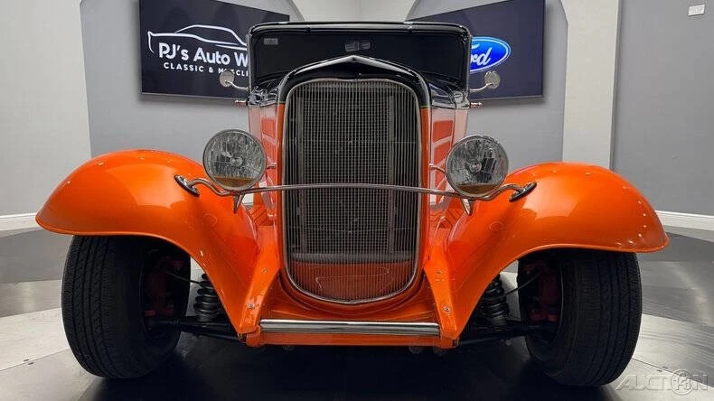 1932 Ford Model 18 & 40 - Image 10 of 21