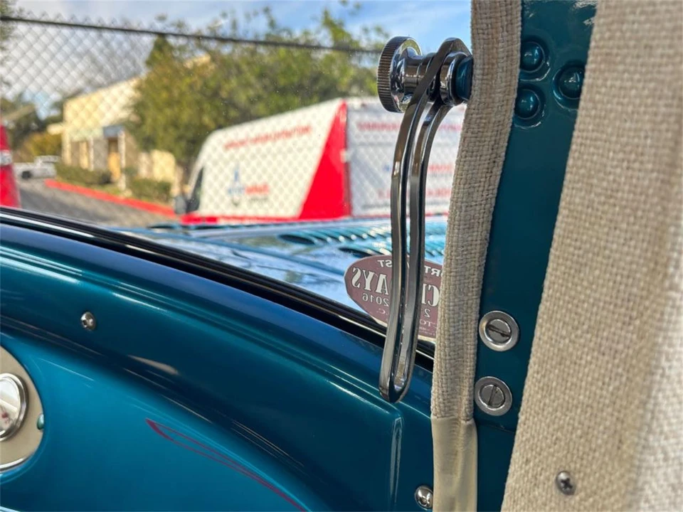 1932 Ford Model 18 & 40 - Image 16 of 27