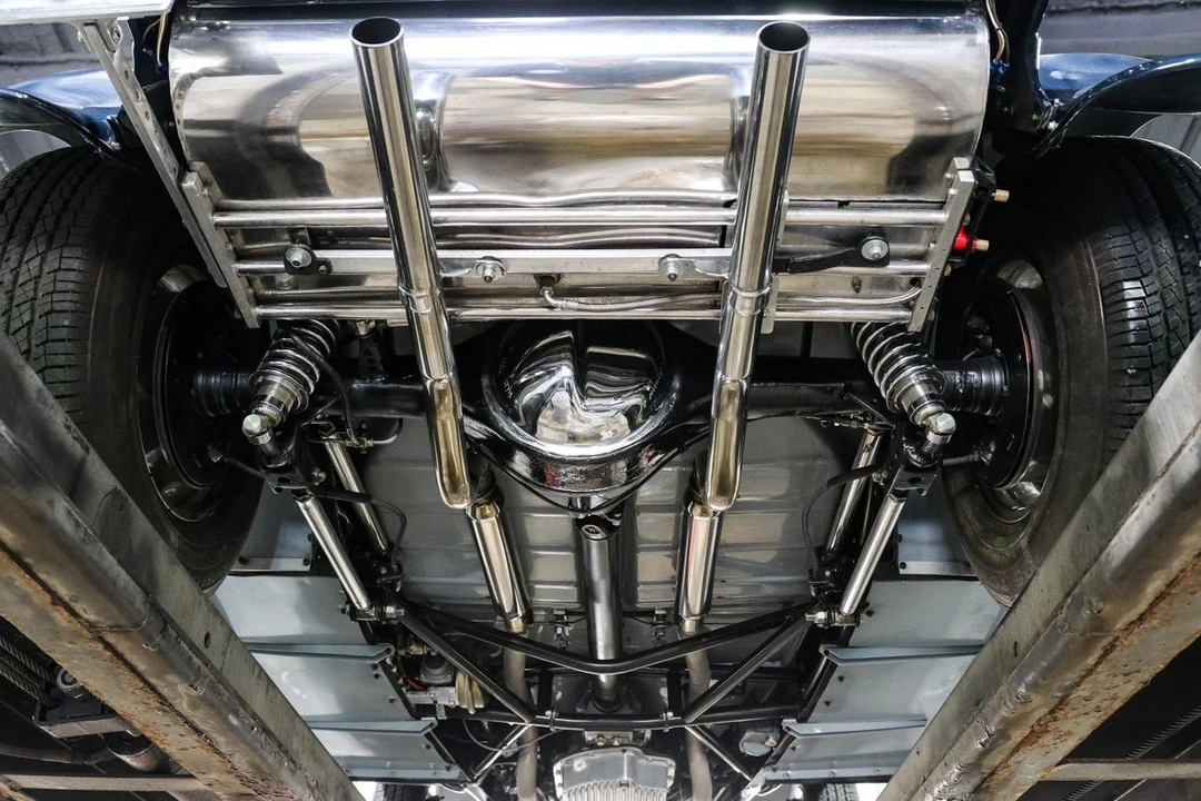 1932 Ford Model 18 & 40 - Image 21 of 21