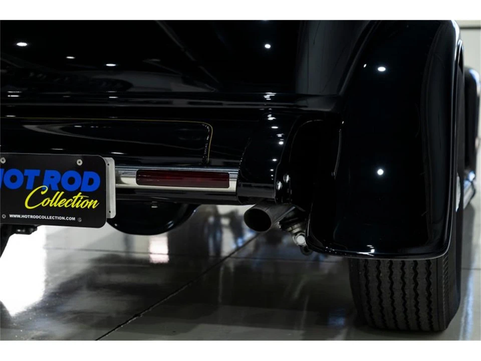 1932 Ford Model 18 & 40 - Image 31 of 31