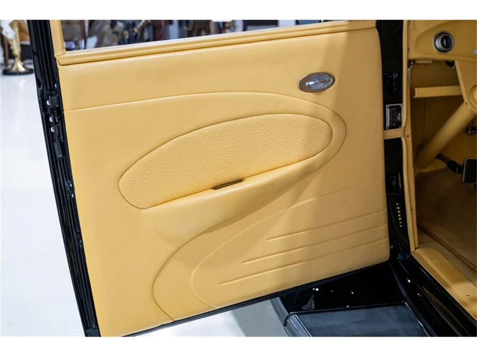 1932 Ford Model 18 & 40 - Image 16 of 31