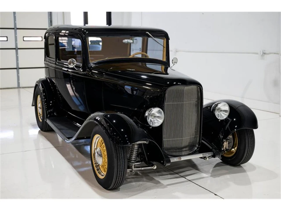 1932 Ford Model 18 & 40 - Image 10 of 31