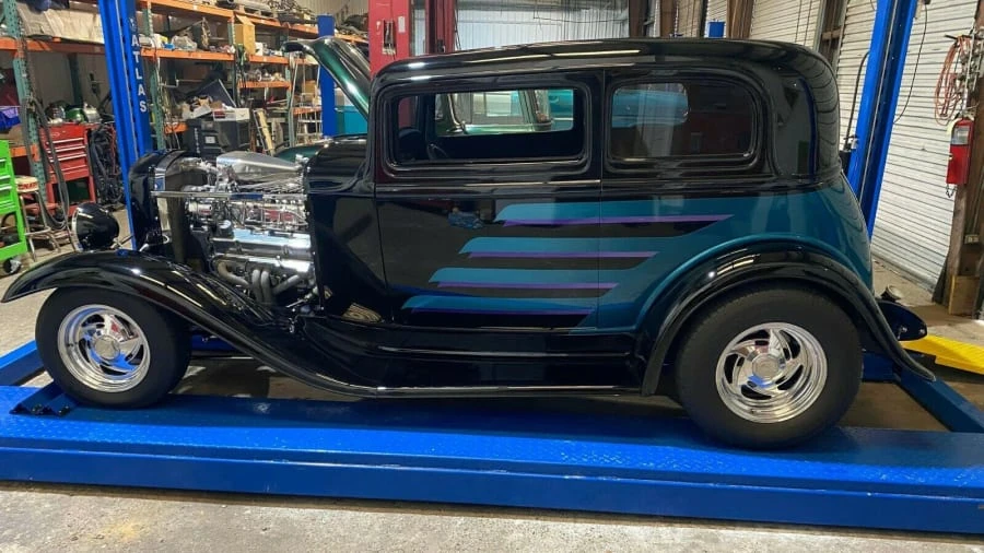 1932 Ford Model 18 & 40 - Image 2 of 8