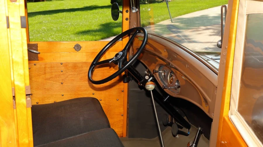 1932 Ford Model 18 & 40 - Image 5 of 23