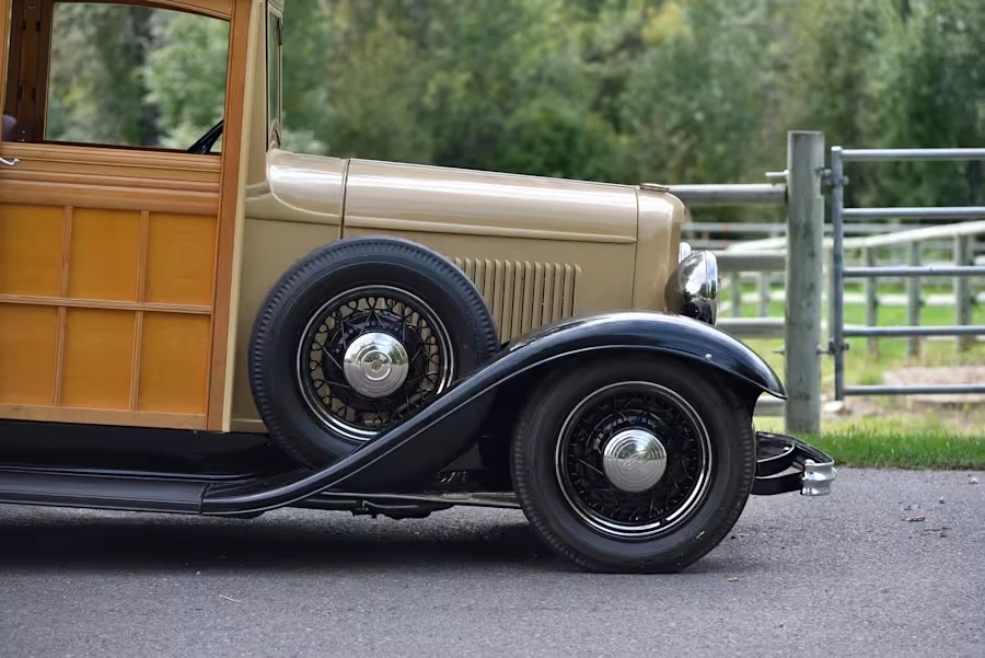 1932 Ford Model 18 & 40 - Image 8 of 31