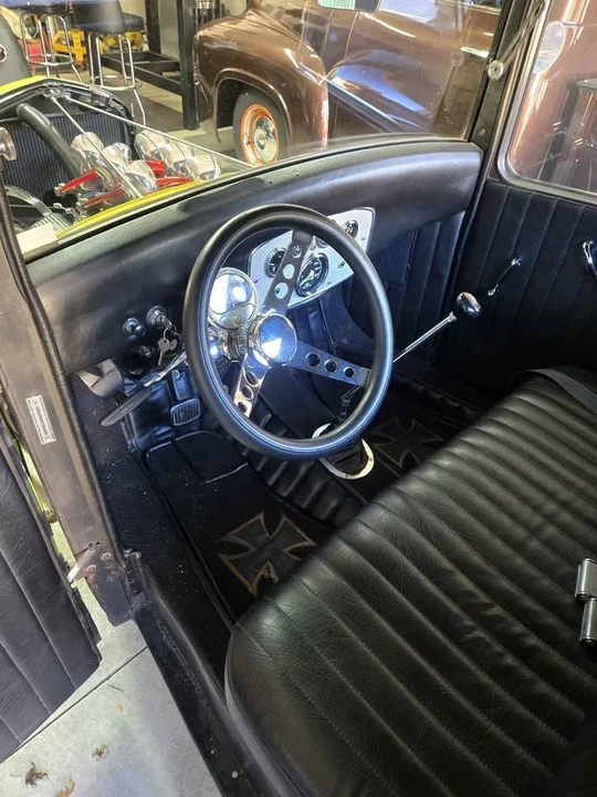 1932 Ford Pickup (1932-1934) - Image 9 of 13