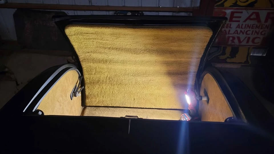 1932 Ford Model 18 & 40 - Image 7 of 12