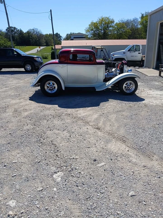 1932 Ford Model 18 & 40 - Image 9 of 9
