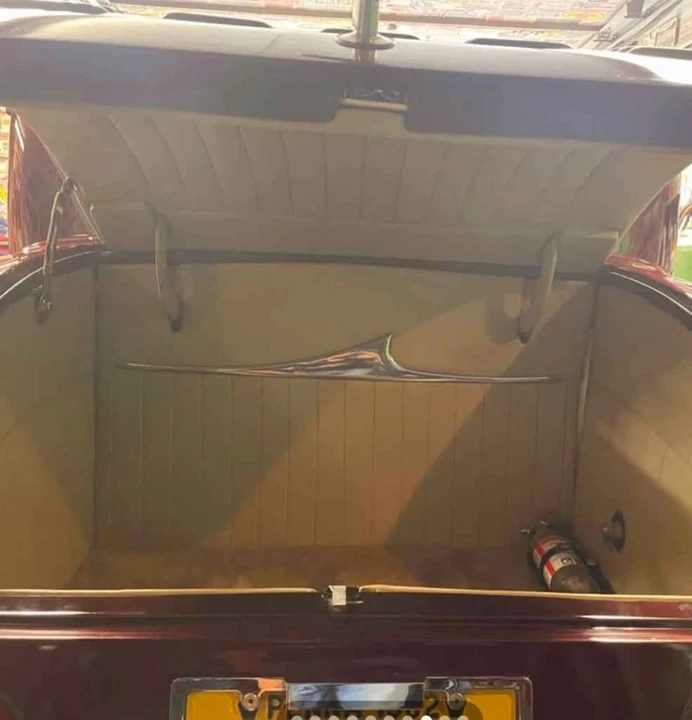 1932 Ford Model 18 & 40 - Image 4 of 15