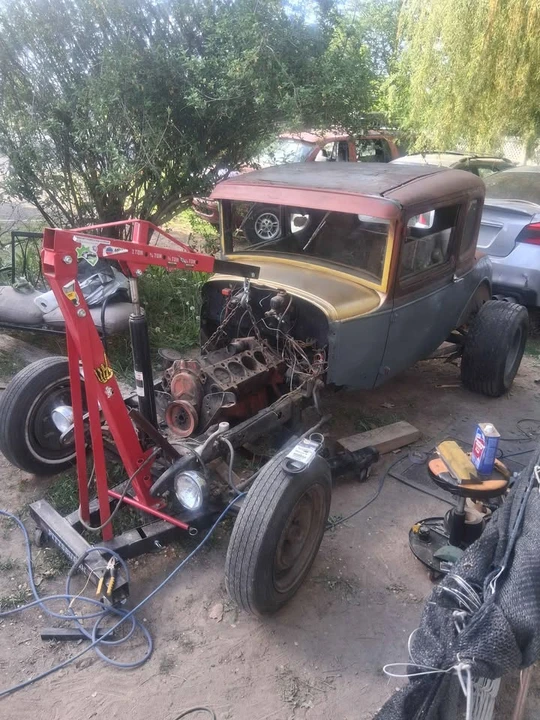 1932 Ford Model 18 & 40 - Image 10 of 17