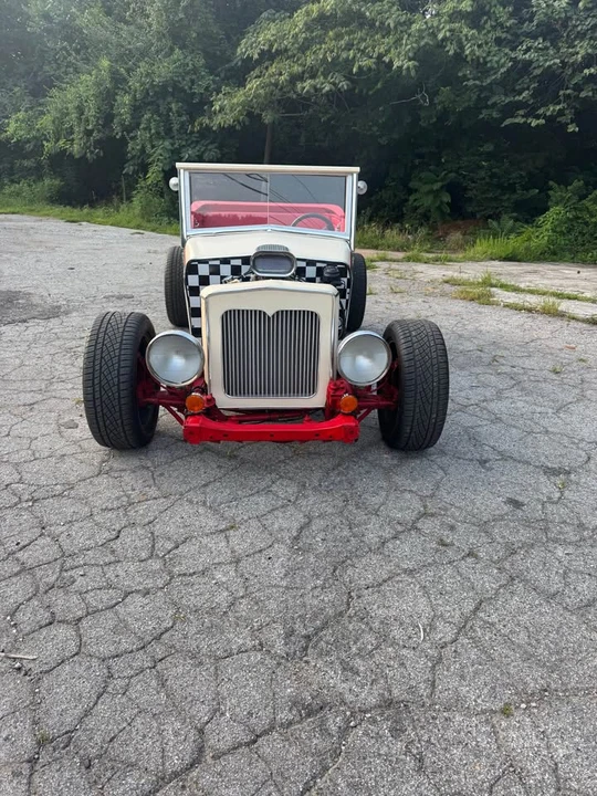 1932 Ford Hot Rod - Image 3 of 10