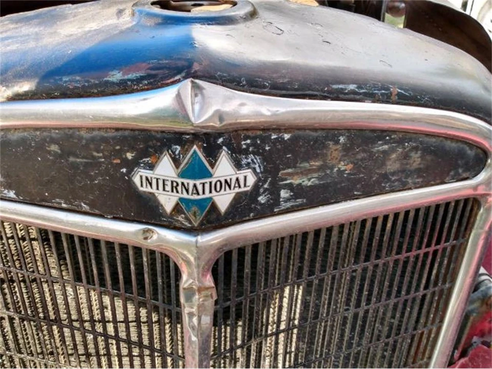 1932 International - Image 3 of 4