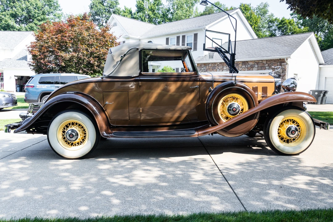 1932 LaSalle - Image 9 of 31