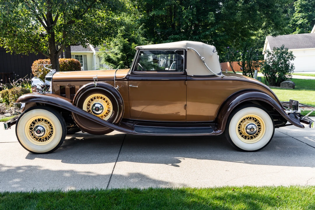 1932 LaSalle - Image 4 of 31