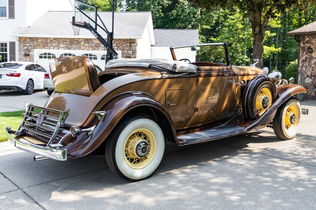 1932 LaSalle - Image 8 of 31
