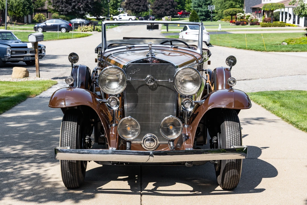 1932 LaSalle - Image 15 of 31