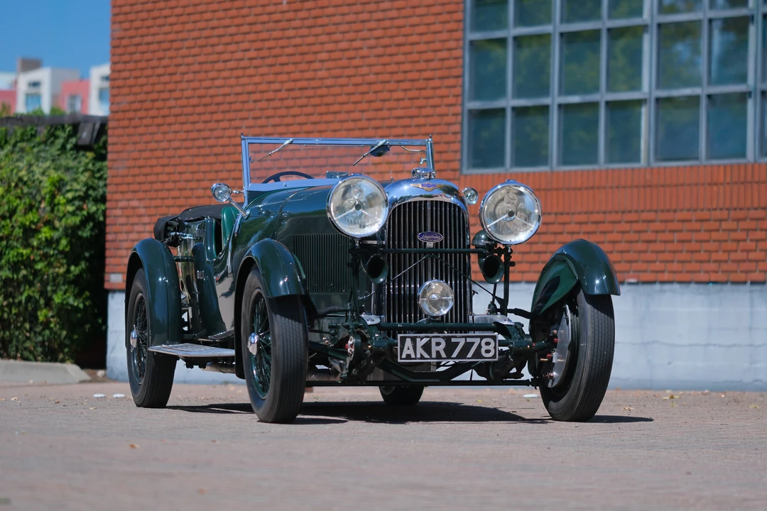 1932 Lagonda - Image 2 of 31