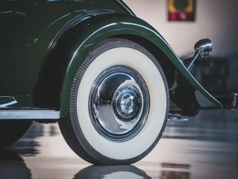 1932 Marmon - Image 16 of 24