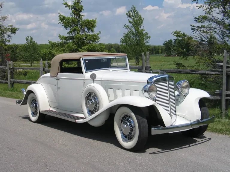 1932 Marmon - Image 2 of 2