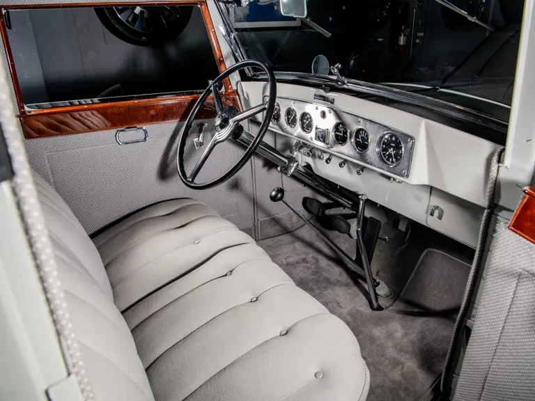 1932 Marmon - Image 13 of 31