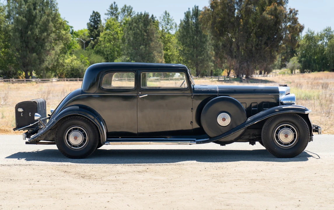 1932 Marmon - Image 2 of 31