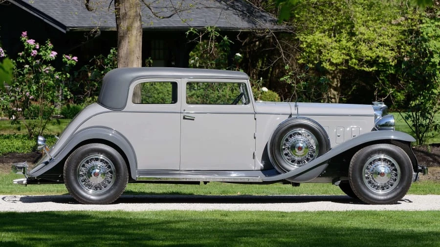 1932 Marmon - Image 2 of 31