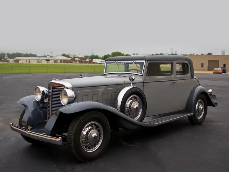 1932 Marmon - Image 2 of 2