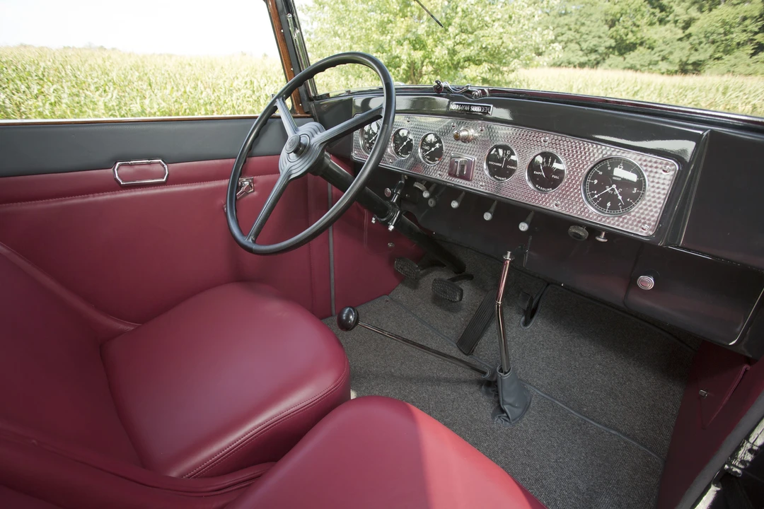 1932 Marmon - Image 17 of 31