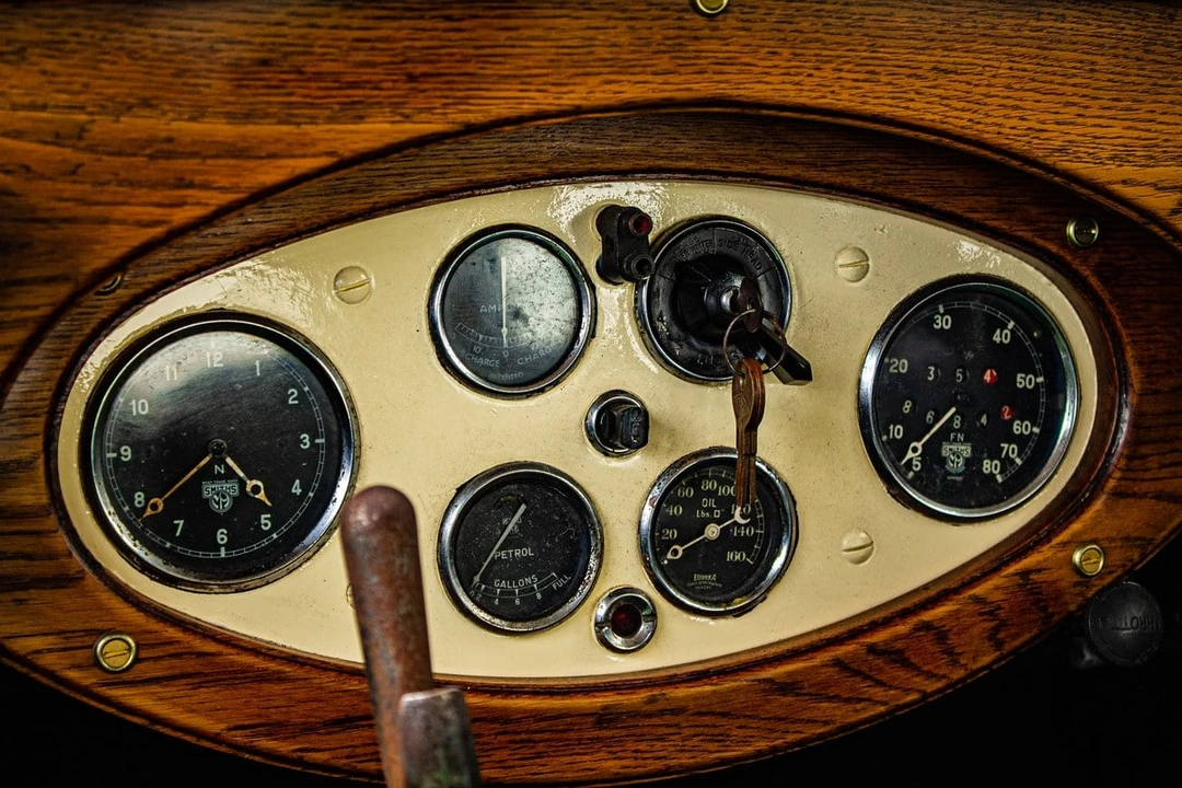 1932 Morris - Image 13 of 30