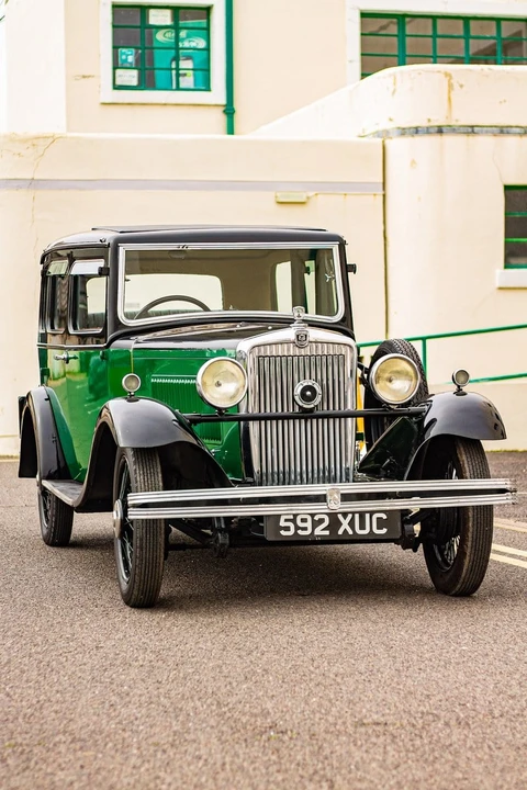 1932 Morris - Image 5 of 30